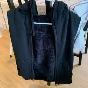 Uniqlo Vest with Fur Inside and Hood